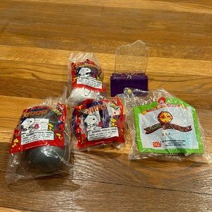 Snoopy Kids Meal Collectibles